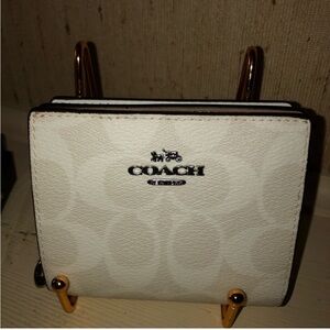 NWTCoach Wallet beautiful poesy